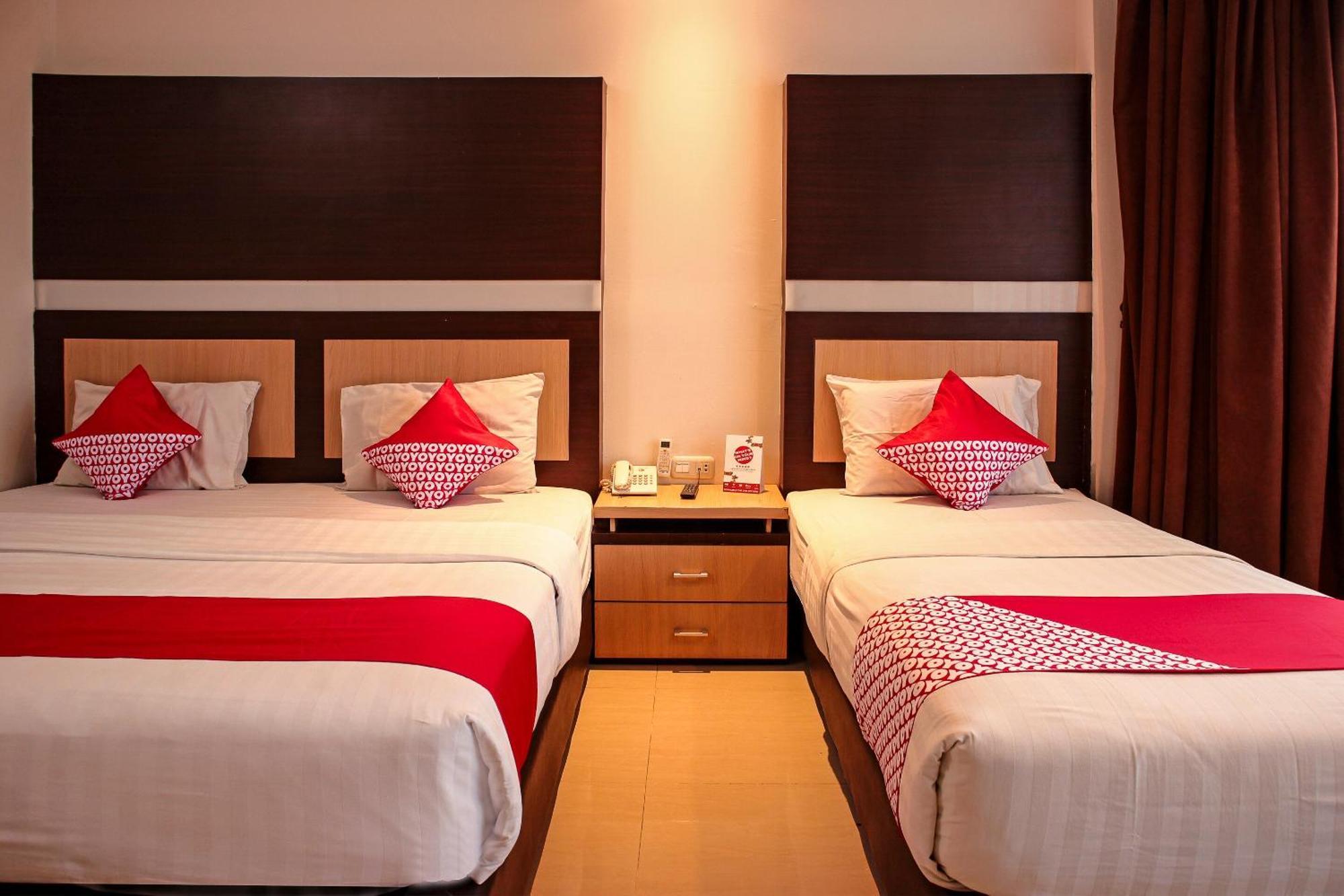 Oyo 1009 Hotel Bumi Malaya Medan Exteriér fotografie